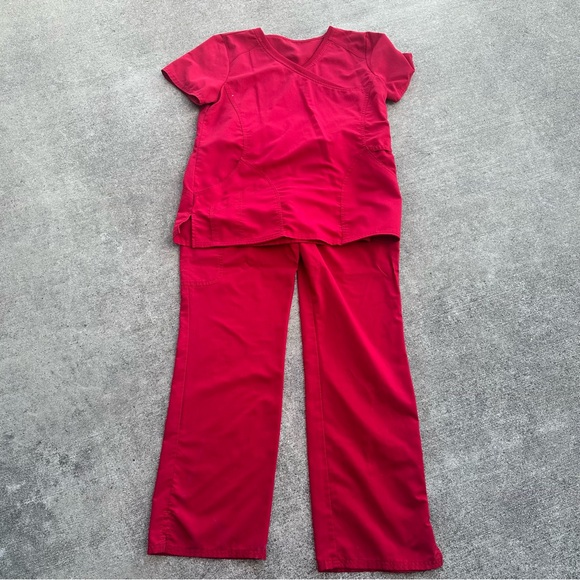 Scrubstar Women's Red Scrub Set  HG - Picture 1 of 4